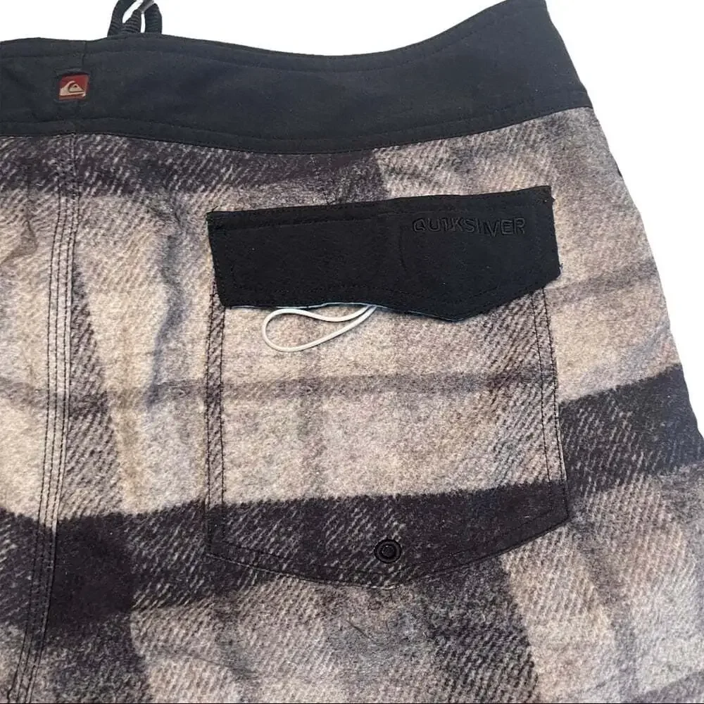 Quicksilver Men's Black Grey Hybrid Swim Board Shorts Size Large 1393